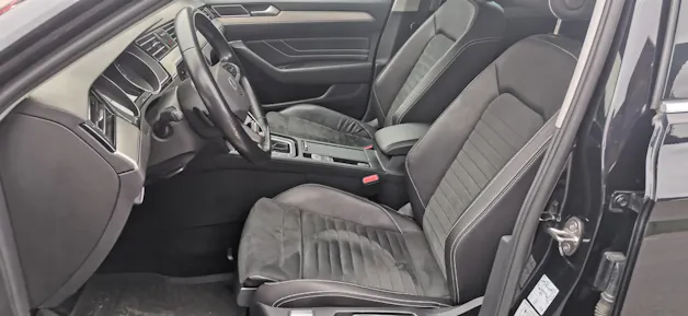 VW Passat Variant 2.0 TDI 200 Elegance DSG 4m