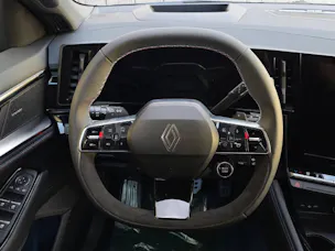 RENAULT Rafale 1.2 E-Tech Plug-in Atelier Alpine