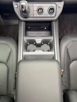 Land Rover Defender 110 3.0 D I6 350 X-Dynamic SE