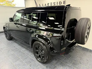 Land Rover Defender 110 3.0 D I6 350 X-Dynamic SE