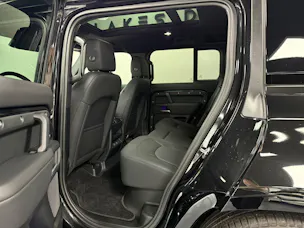 Land Rover Defender 110 3.0 D I6 350 X-Dynamic SE