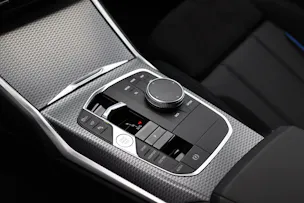 BMW 320d xDrive 48V Touring Steptronic M Sport