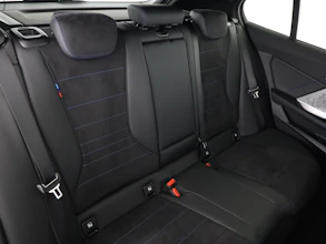 https://vehicle.imgix.net/4465559/8f07a8e0-163d-46cb-9eef-df74c335648f.jpg
