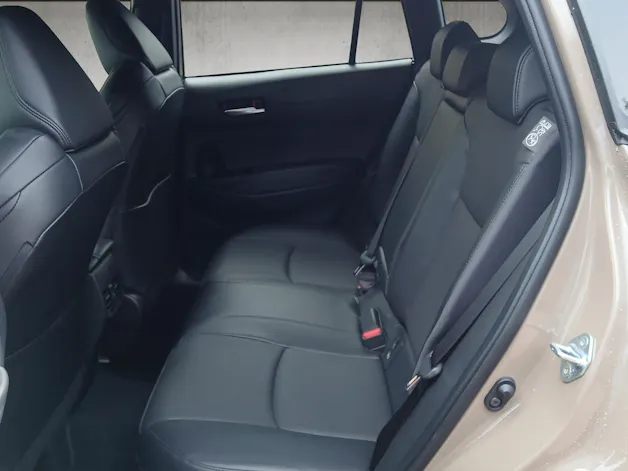 Toyota Corolla Cross 2.0 HSD Premium AWD-i