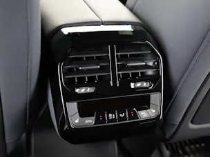 BMW iX I20 M70