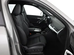BMW X1 U11 23i xDrive paddles