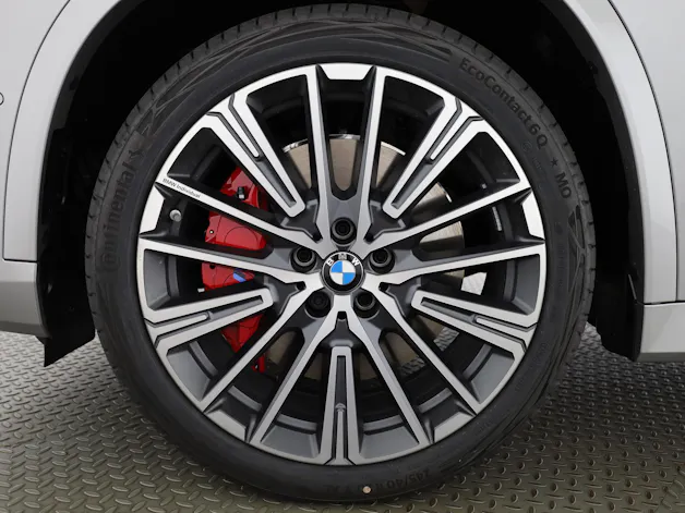 BMW X1 U11 23i xDrive paddles