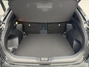 Fahrzeugbild TOYOTA Yaris Cross 1.5 VVT-i HSD Premium AWD-i