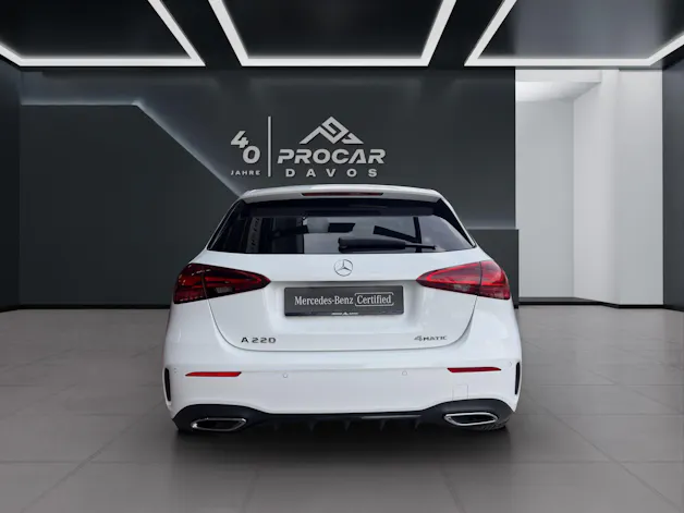 MERCEDES-BENZ A-Klasse W177 A 220 AMG Line 4m