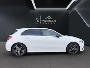 MERCEDES-BENZ A-Klasse W177 A 220 AMG Line 4m