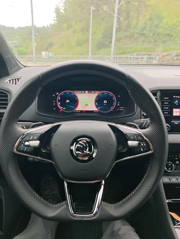 SKODA Karoq 2.0 TSI SportLine 4x4 DSG