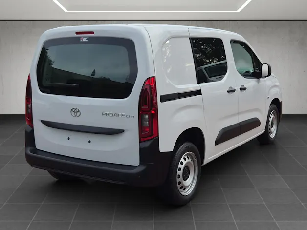 Toyota PROACE CITY Van L1 1.5 D Active
