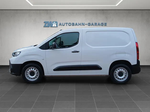 Toyota PROACE CITY Van L1 52KWh Active