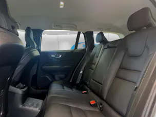 VOLVO V60 2.0 T6 TE Plus Dark eAWD