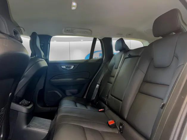 VOLVO V60 2.0 T6 TE Plus Dark eAWD