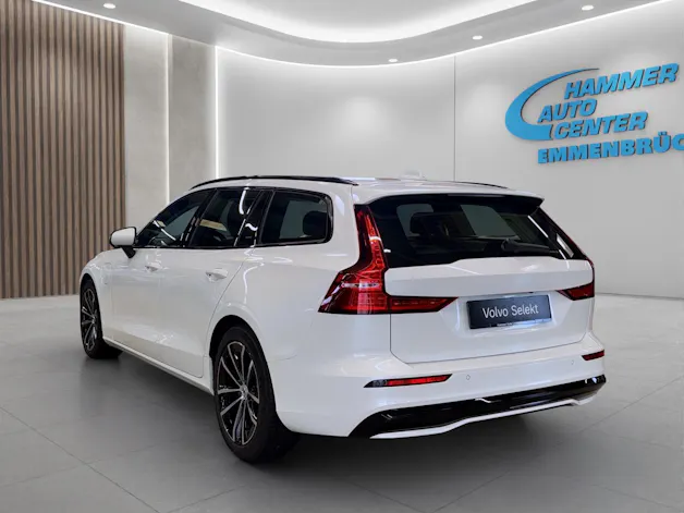 VOLVO V60 2.0 T6 TE Plus Dark eAWD