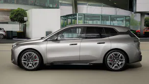 BMW iX xDrive60
