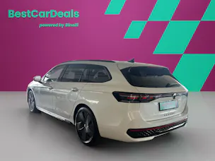 VW Passat Variant 2.0 TDI R-Line DSG 4motion