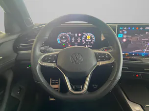 VW Passat Variant 2.0 TDI R-Line DSG 4motion