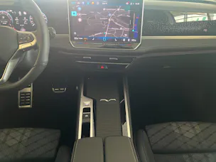 VW Passat Variant 2.0 TDI R-Line DSG 4motion