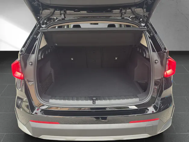 BMW X1 U11 18d sDrive