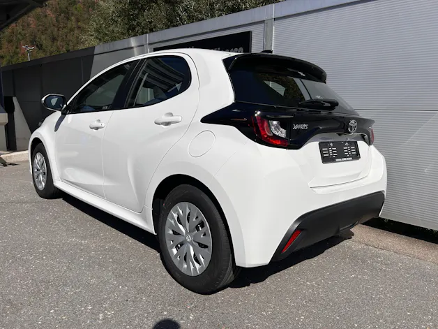 Toyota Yaris 1.5 VVT-i HSD Comfort