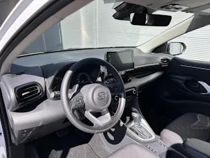 Toyota Yaris 1.5 VVT-i HSD Comfort