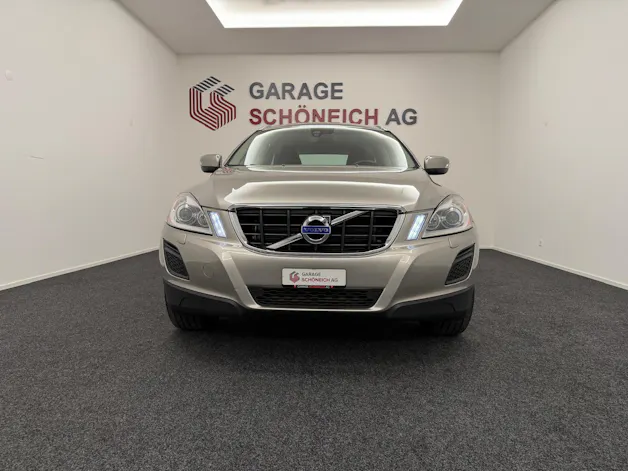 VOLVO XC60 2.4 D3 Summum AWD