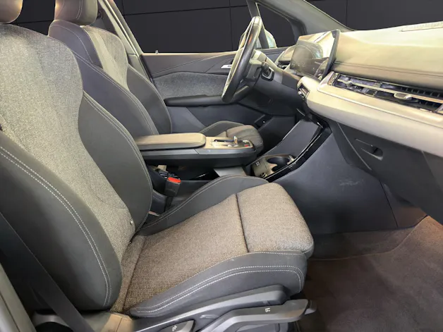 BMW 2er Reihe Active Tourer 218d