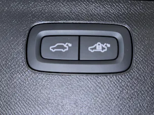 VOLVO XC90 2.0 T8 TE Plus Dark eAWD