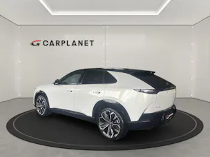MAZDA CX-6e Takumi