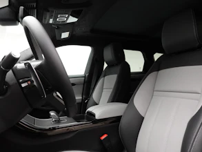 https://vehicle.imgix.net/4465880/ba42eae0-31e7-46e4-8455-4c210499e008.JPG