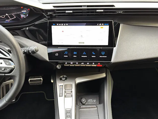 PEUGEOT 308 SW 1.6 PHEV 180 GT