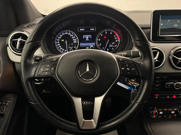 MERCEDES-BENZ B-Klasse W246 B 220 4m