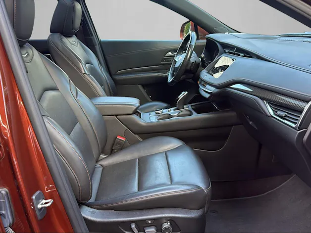CADILLAC XT4 2.0 T Sport AWD