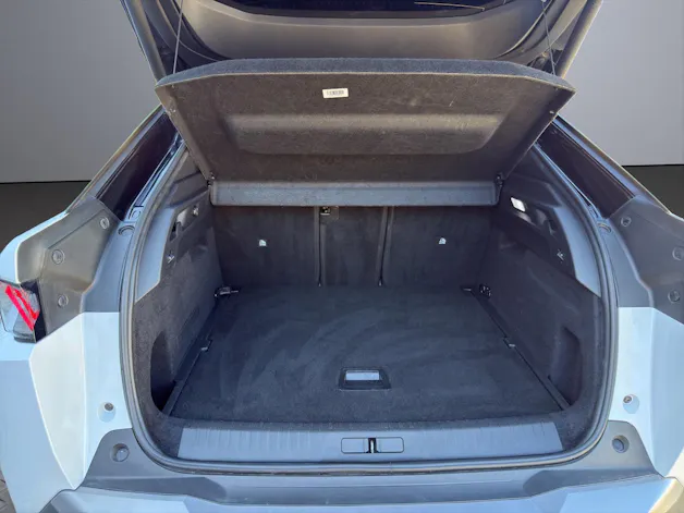 PEUGEOT 3008 1.2 Hybrid GT