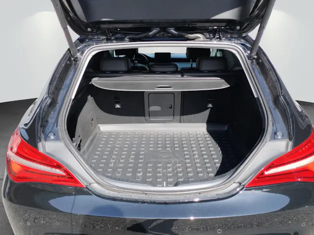 MERCEDES-BENZ CLA-Klasse X117 Shooting Brake CLA 200 d 4 matic