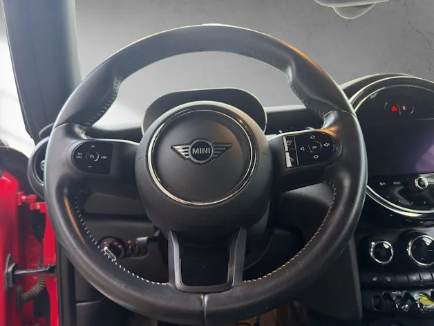 MINI F56 Cooper SE