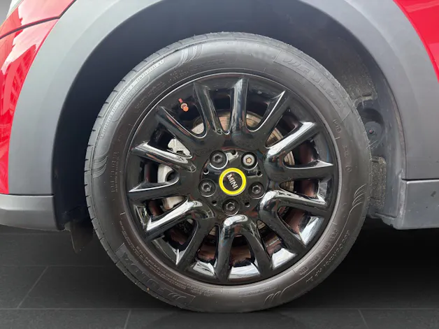 MINI F56 Cooper SE