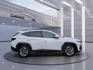 HYUNDAI TUCSON 1.6 T-GDi Hybrid Amplia 2WD