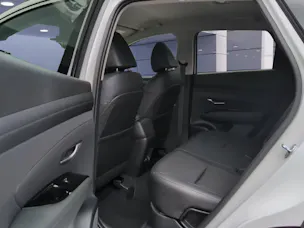 HYUNDAI TUCSON 1.6 T-GDi Hybrid Amplia 2WD