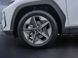 HYUNDAI TUCSON 1.6 T-GDi Hybrid Amplia 2WD