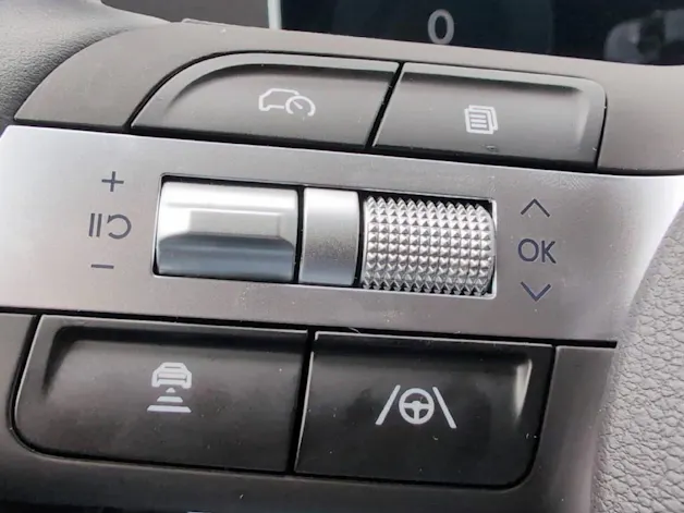 HYUNDAI TUCSON 1.6 T-GDi Hybrid Amplia 2WD