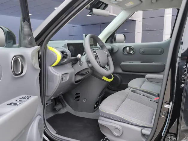 HYUNDAI INSTER Electric Vertex Cross 49 KWH