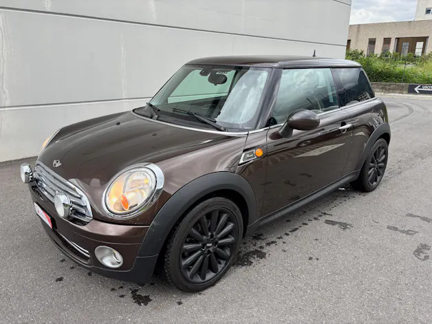 MINI R56 1.6i Cooper