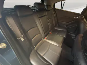 MAZDA 3 2.2 D Revolution