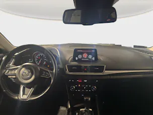 MAZDA 3 2.2 D Revolution