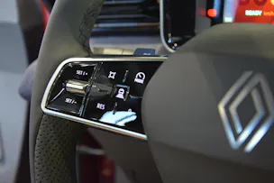RENAULT R4 E-Tech Comfort Range plein sud techno