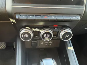 RENAULT Clio V 1.6 V E-Tech Full Hybrid Intens