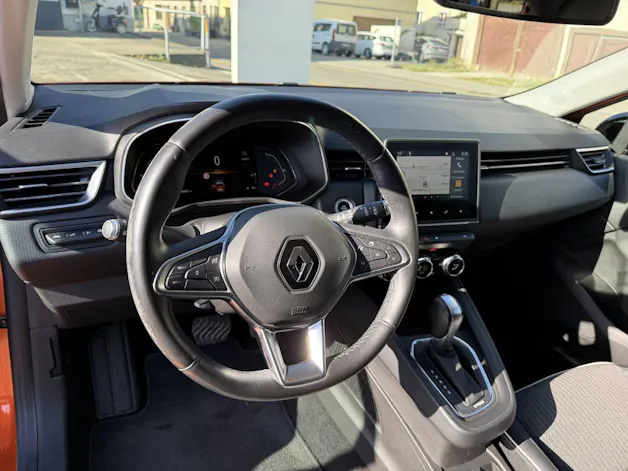 RENAULT Clio V 1.6 V E-Tech Full Hybrid Intens